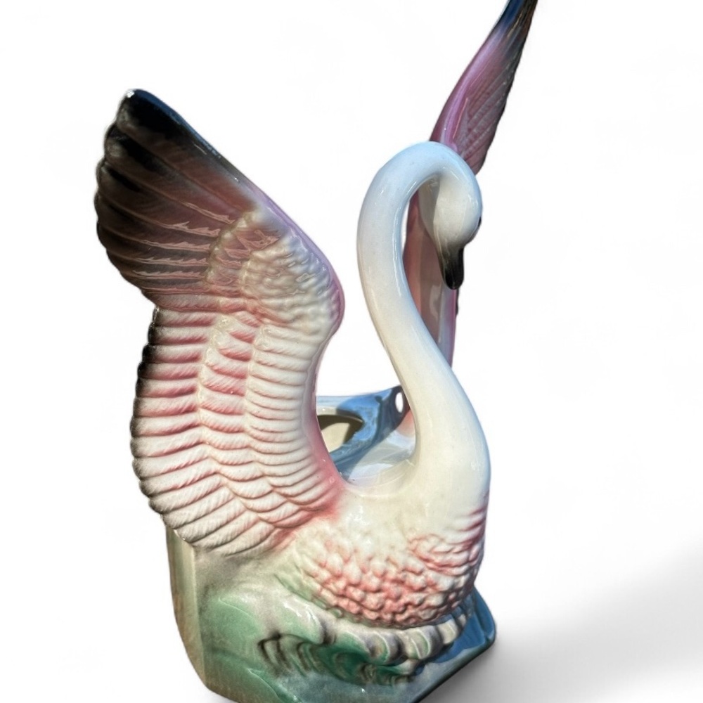 Antique Lane and Co. California Swan Pottery Planter 1950’s Original Sticker - Picture 5 of 7